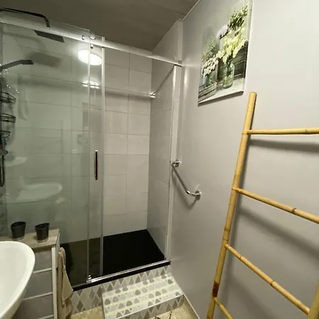 아파트 Chez Nous Bis *