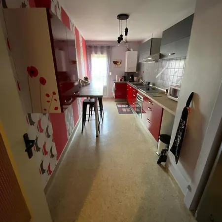 Chez Nous Bis 아파트